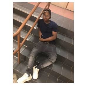 Meet your Posher, Eli